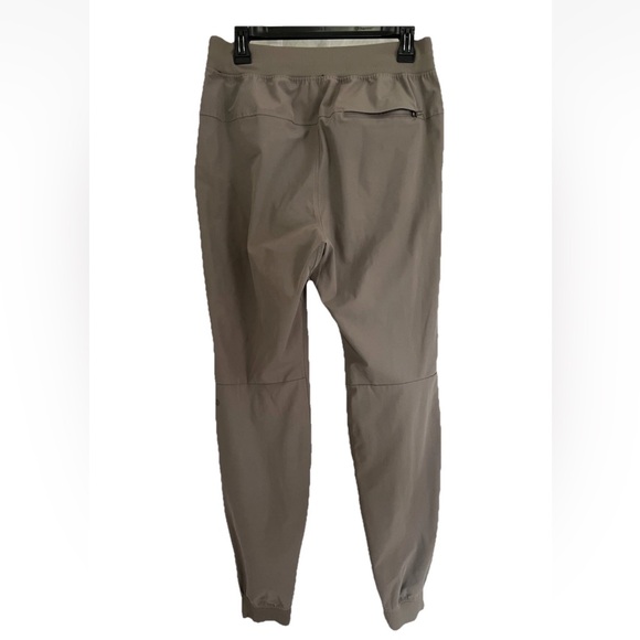 SOLD - Picture 2 of 10